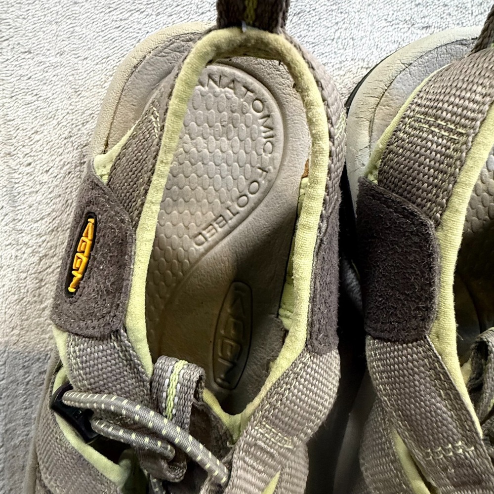 KEEN Waterproof Sport Hiking Sandals Gray Lime Green Women's Closed Toe Adjustab - Picture 2 of 4